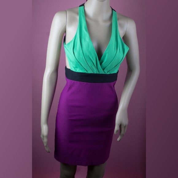Zoompy Green Purple Crisscross with Open Back Dress Size: Medium - Picture 2 of 4